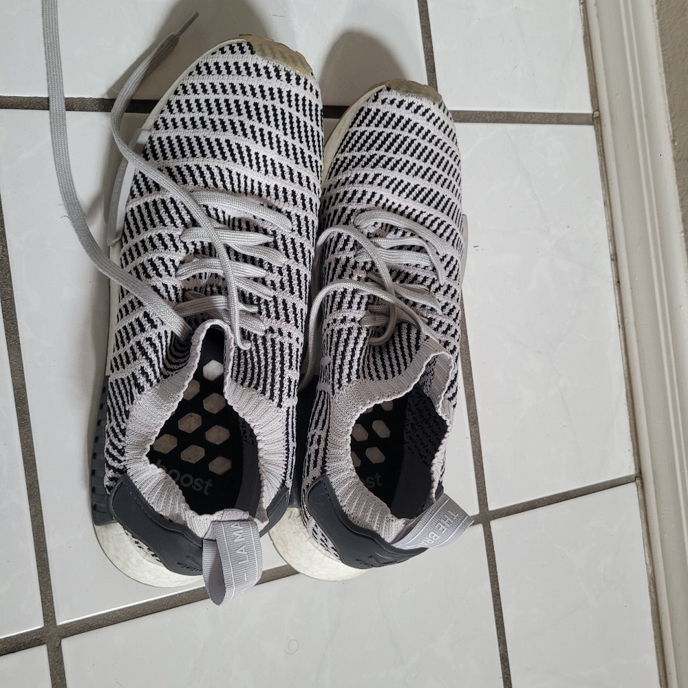 Men's shoes